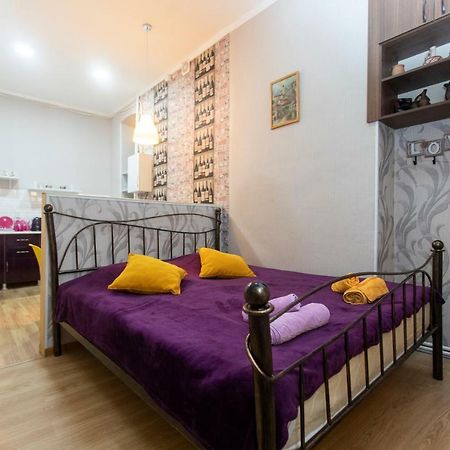 Minimalist Studio Walking Distance To City Centre Lejlighed Tbilisi Eksteriør billede