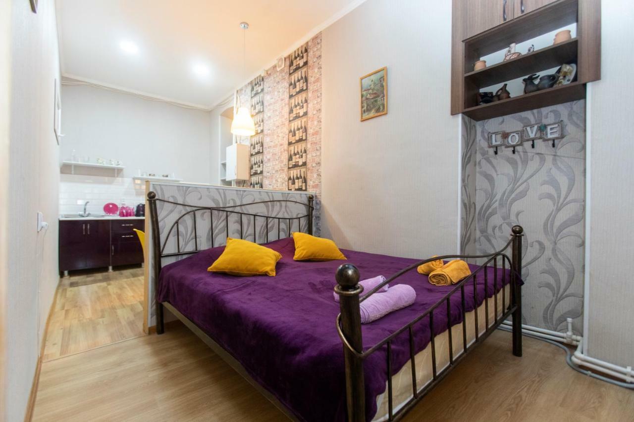 Minimalist Studio Walking Distance To City Centre Lejlighed Tbilisi Eksteriør billede